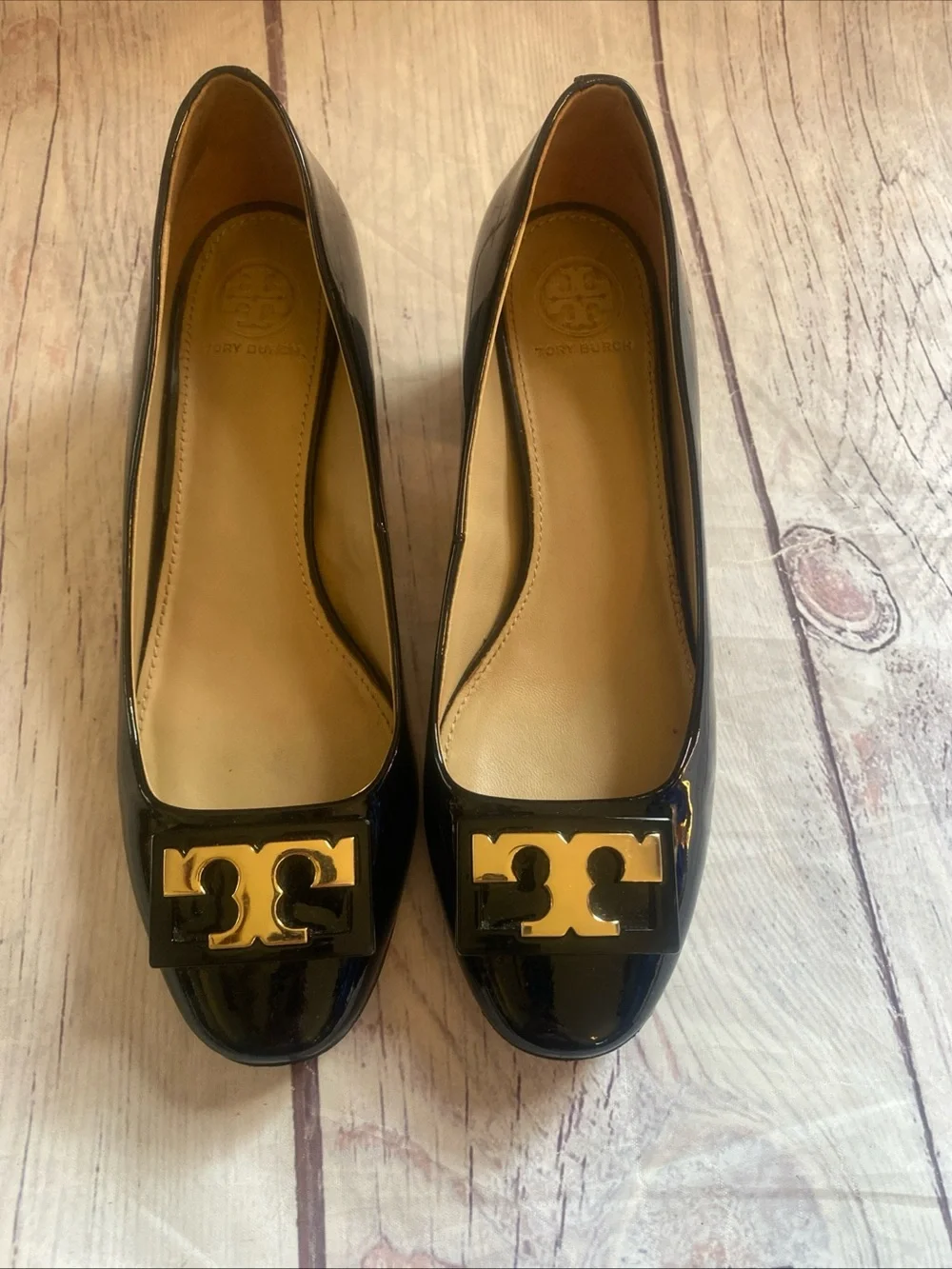 Tory Burch Black Patent Leather Gigi Pumps 7